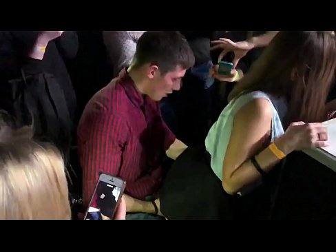 ❤️ sex tūturu i roto i te nightclub Russian. 18-tau-tawhito Russian kotiro i roto i te nono me te tara fucked i roto i te nightclub ❤️ Ataata whakaeneene i a matou mi.pornohdmega.ru ❌❤